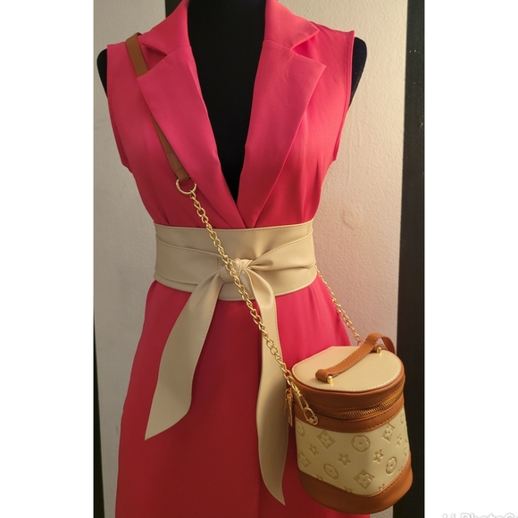 Handbags - Beige Crossbody Bag